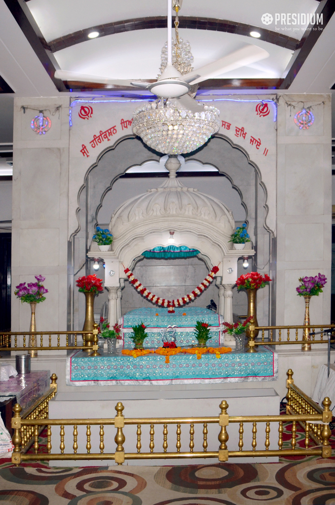 YOUNG DEVOTEES VISIT GURDWARA AND TEMPLES DISCOVERING RELIGIONS