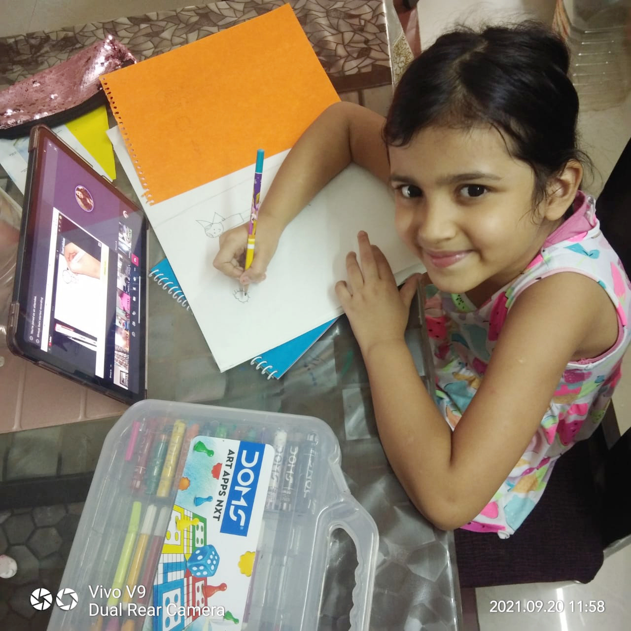 Presidium Gurgaon-57, STUDENTS CELEBRATE DAUGHTER’S DAY WITH A CARD MAKING ACTIVITY