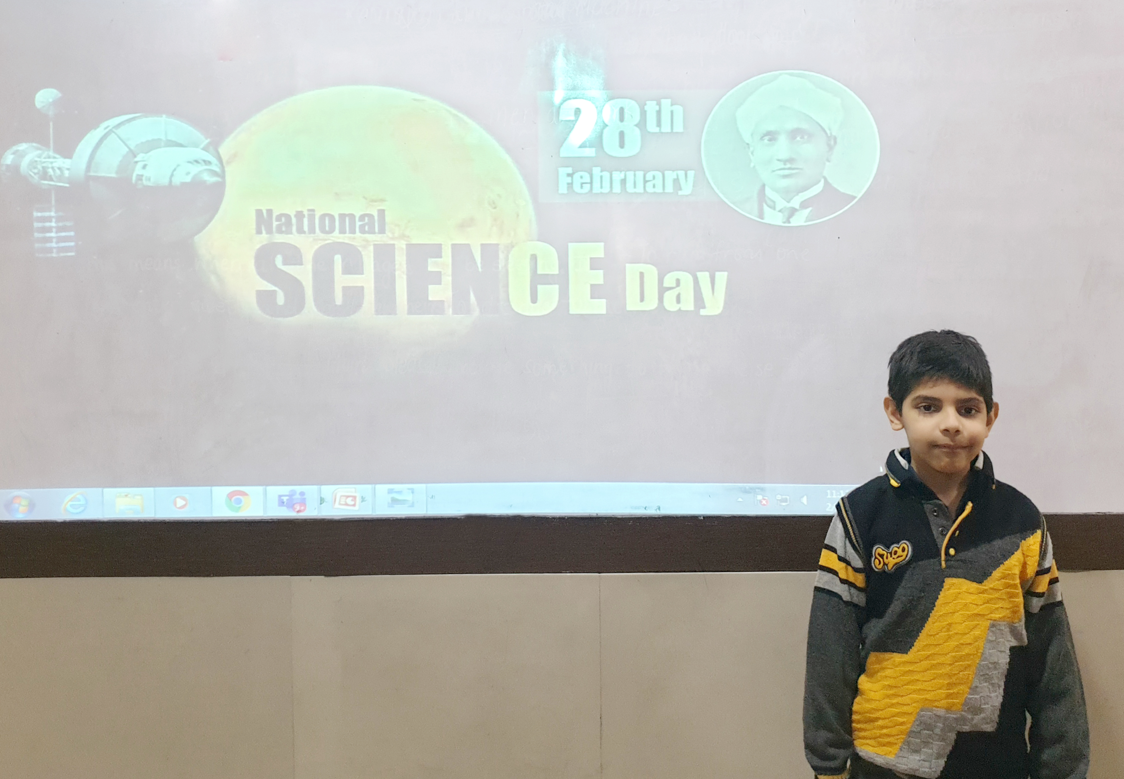 Presidium Gurgaon-57, NATIONAL SCIENCE DAY: STUDENTS PAY TRIBUTE TO C.V. RAMAN Presidium Gurgaon-57, NATIONAL SCIENCE DAY: STUDENTS PAY TRIBUTE TO C.V. RAMAN
