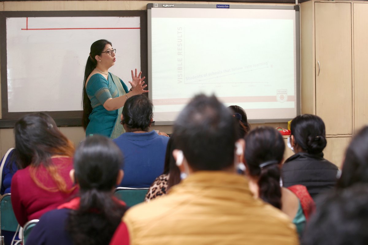 Presidium Indirapuram, AN INFORMATIVE ORIENTATION PROGRAM FOR THE PARENTS & STUDENTS