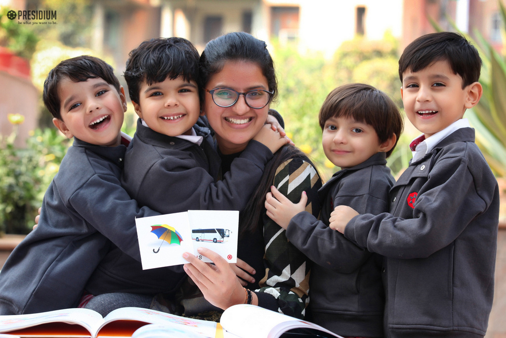 Presidium Dwarka-6, YOUNG PRESIDIANS ENJOY THE WONDERFUL STORY TIME WITH TEACHERS!