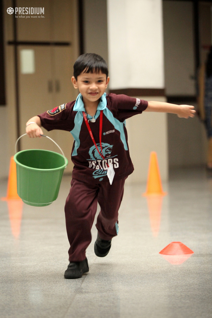 Presidium Gurgaon-57, SPORTS ACTIVITY:LITTLE LEADERS PARTICIPATE IN BALL & BUCKET RACE