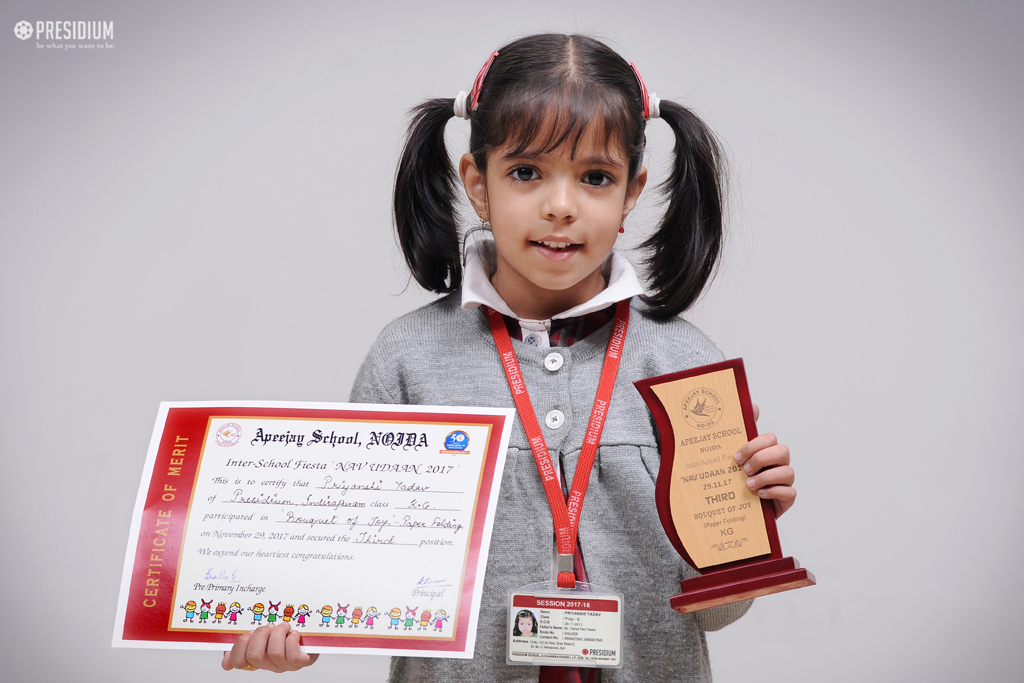 Presidium Indirapuram, INTER-SCHOOL PAPER FOLDING CONTEST:LITTLE PRIYANSHI BAGS 3RD RANK