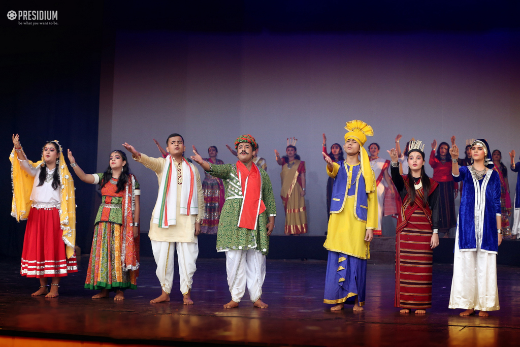 Presidium Indirapuram, संगीतमय नाट्य प्रस्तुति 'नब्बे' ने सभी को भाव-विभोर कर दिया