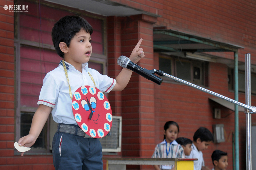 PRESIDIANS BRING POETRY ALIVE THROUGH THEIR BEAUTIFUL RECITATION