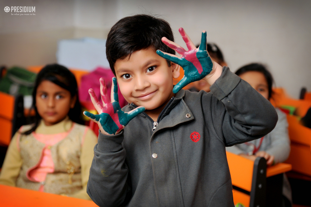 Presidium Rajnagar, HOLI FESTIVITIES BEGIN WITH AN INTERESTING CRAFTS ACTIVITY!