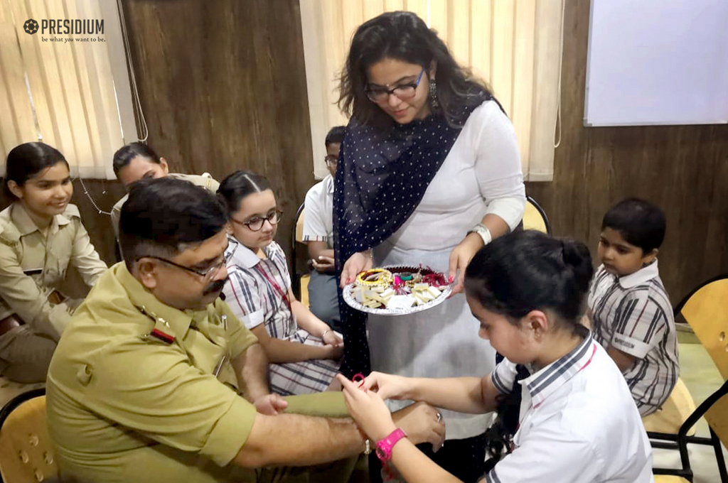 Presidium Rajnagar, PRESIDIANS VISIT ESTEEMED OFFICIALS AND SCHOOL TRUSTEE ON RAKSHABANDHAN