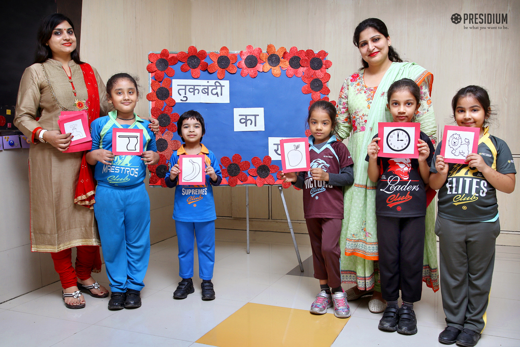 Presidium Indirapuram, 'तुकबन्दी-खेल' में विद्यार्थियों ने बढ़ चढ़ कर भाग लिया।