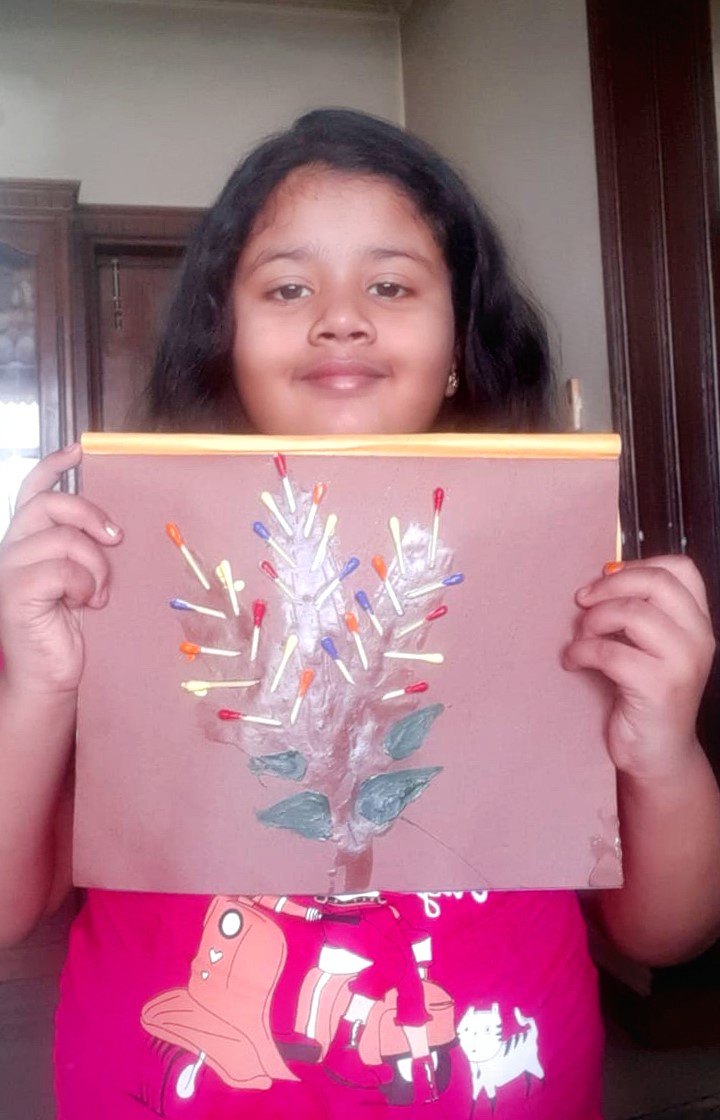 Presidium Dwarka-6, LITTLE ARTSY HANDS CREATE THE BEST OUT OF WASTE!