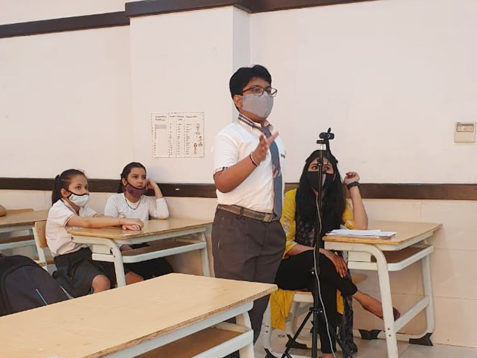 Presidium Rajnagar, STUDENTS EXHIBIT THEIR ORATORY SKILLS WITH DEBATE COMPETITION