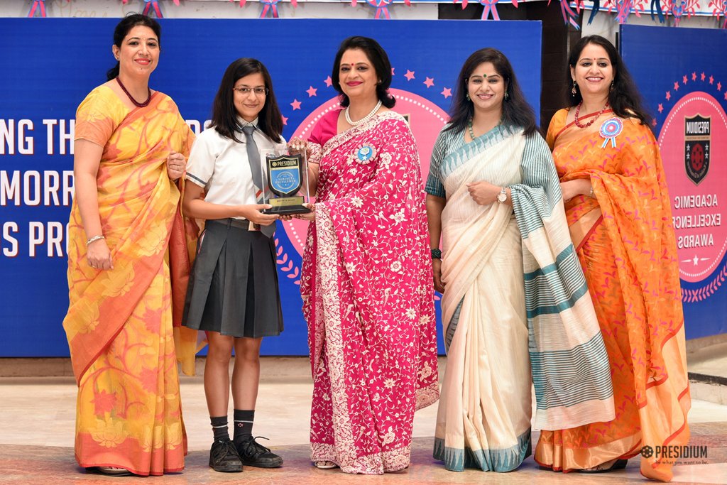 Presidium Indirapuram, ACADEMIC EXCELLENCE AWARDS 2017: HONOURING OUR SCHOLARS