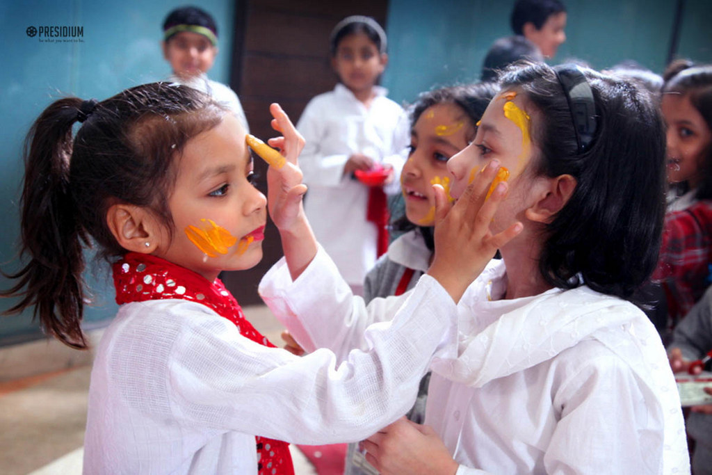 Presidium Indirapuram, SPECIAL ASSEMBLY ON HOLI AMALGAMATES ENTERTAINMENT & INFORMATION
