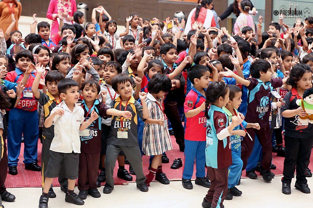 Presidium Indirapuram, HEAVENLY JANMASHTAMI CELEBRATIONS BY THE EXCITED PRE-PRIMARY WING Presidium Indirapuram, HEAVENLY JANMASHTAMI CELEBRATIONS BY THE EXCITED PRE-PRIMARY WING
