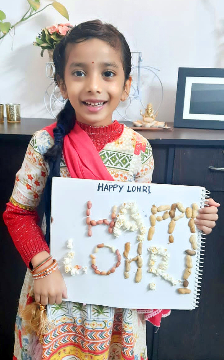 Presidium Indirapuram, PRESIDIANS CELEBRATE LOHRI WITH SWEETS, SONGS, AND DANCE! Presidium Indirapuram, PRESIDIANS CELEBRATE LOHRI WITH SWEETS, SONGS, AND DANCE!