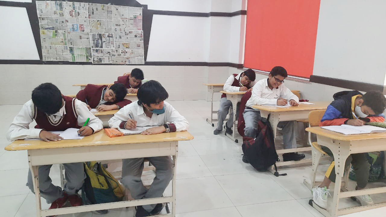 Presidium Rajnagar, STUDENTS ENHANCE THEIR GENERAL KNOWLEDGE WITH QUIZ COMPETITION