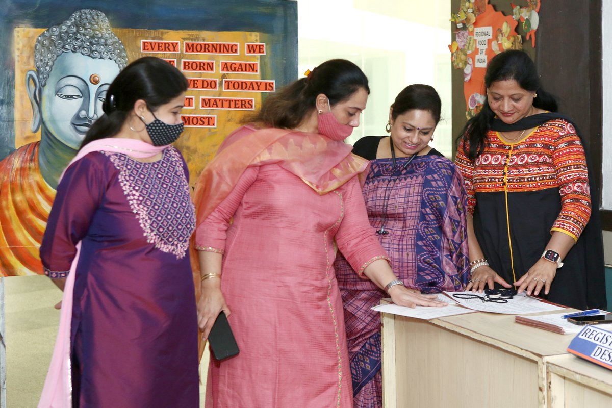 Presidium Indirapuram, AN INFORMATIVE ORIENTATION PROGRAM FOR THE PARENTS & STUDENTS