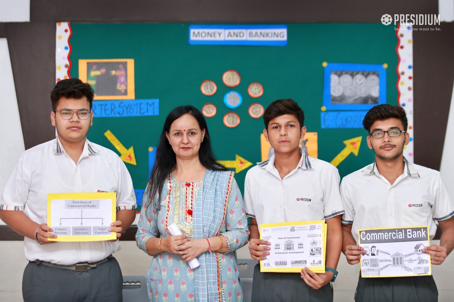 Presidium Rajnagar, STUDENTS STUDY THE CONCEPT OF MONEY & BANKING IN DEPTH