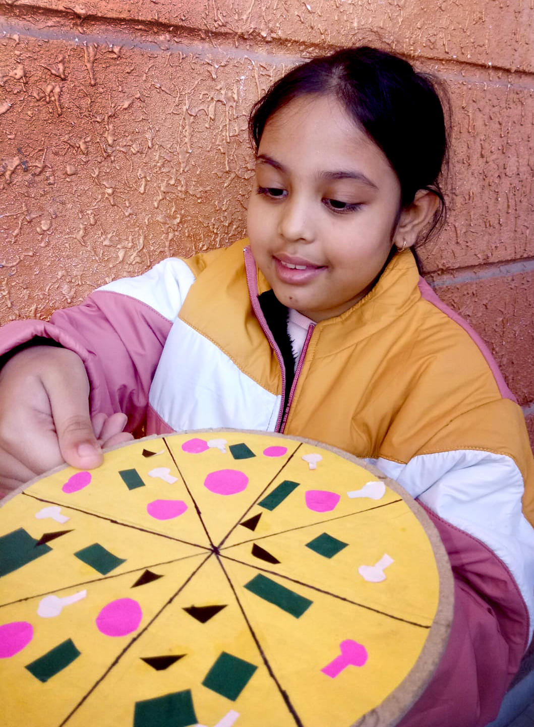 Presidium Vivek Vihar, STUDENTS EXPLORE THE TOPIC OF FRACTIONS!