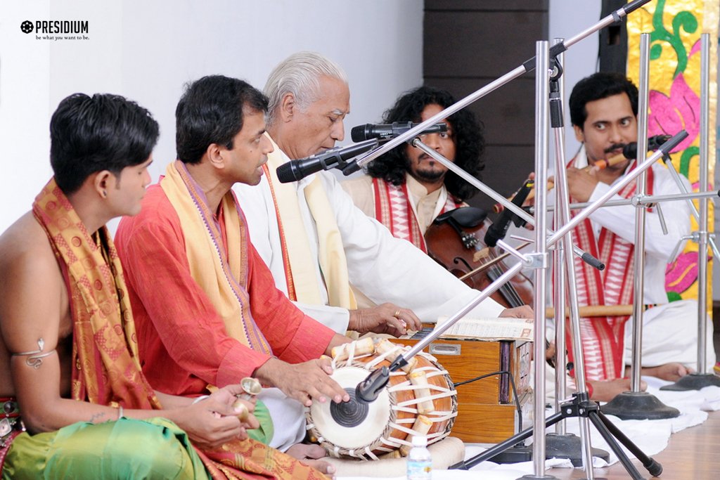 Presidium Indirapuram, PADMASHREE SMT. RANJANA ILLUMINATES PRESIDIUM ON WORLD DANCE DAY