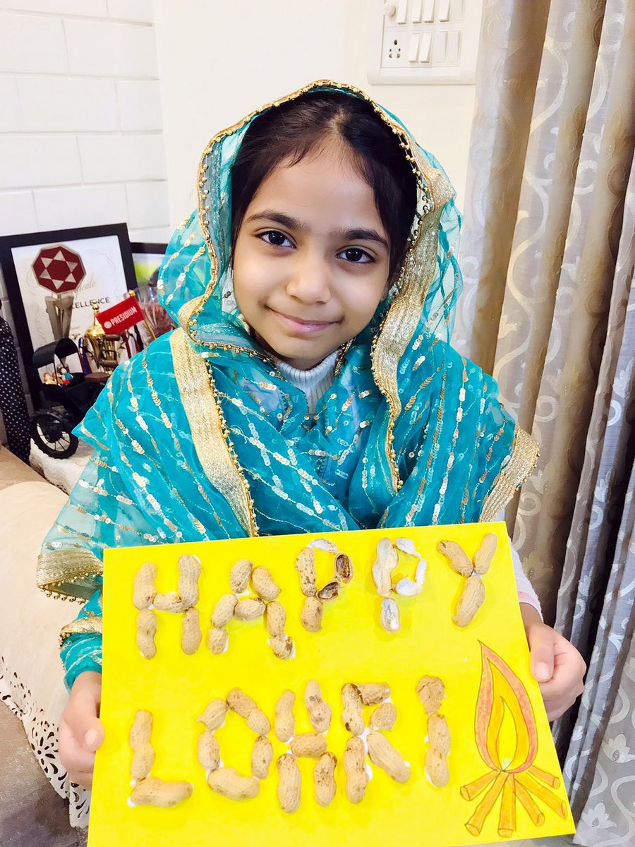 Presidium Indirapuram, PRESIDIANS CELEBRATE LOHRI WITH SWEETS, SONGS, AND DANCE! Presidium Indirapuram, PRESIDIANS CELEBRATE LOHRI WITH SWEETS, SONGS, AND DANCE!