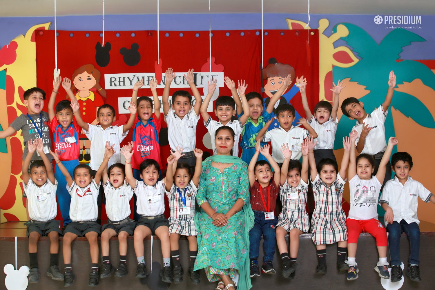 Presidium Rajnagar, STUDENTS ENTHRALL WITH THEIR CONFIDENCE AT RHYME & CHIME RECITATION 