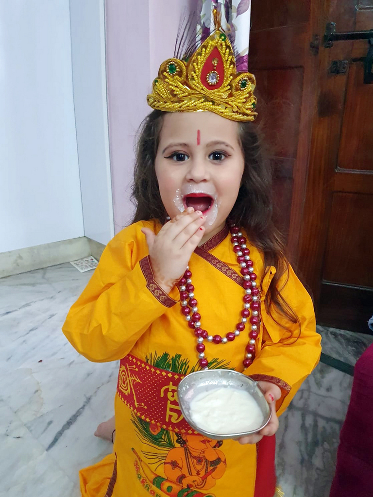 Presidium Dwarka-6, STUDENTS CELEBRATE THE MYSTIC INNOCENCE OF LORD KRISHNA!