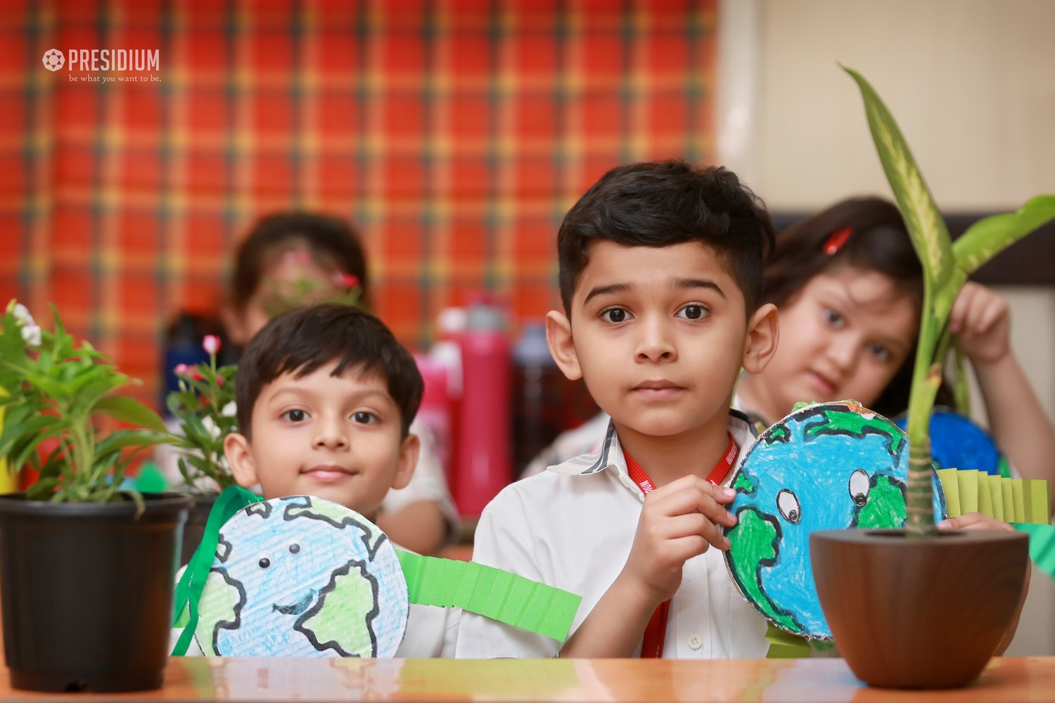 Presidium Indirapuram, PRESIDIANS CELEBRATE EARTH DAY WITH A PLEDGE TO SAVE ENVIRONMENT! 