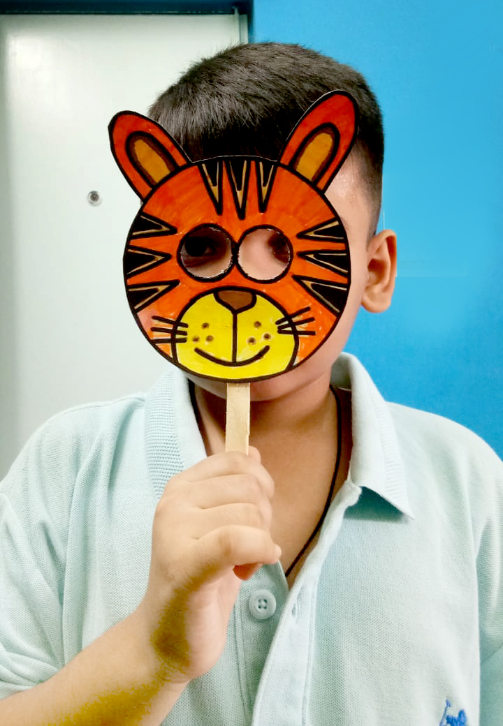 Presidium Pitampura, STUDENTS MARK WORLD ANIMAL DAY WITH MASK MAKING ACTIVITY