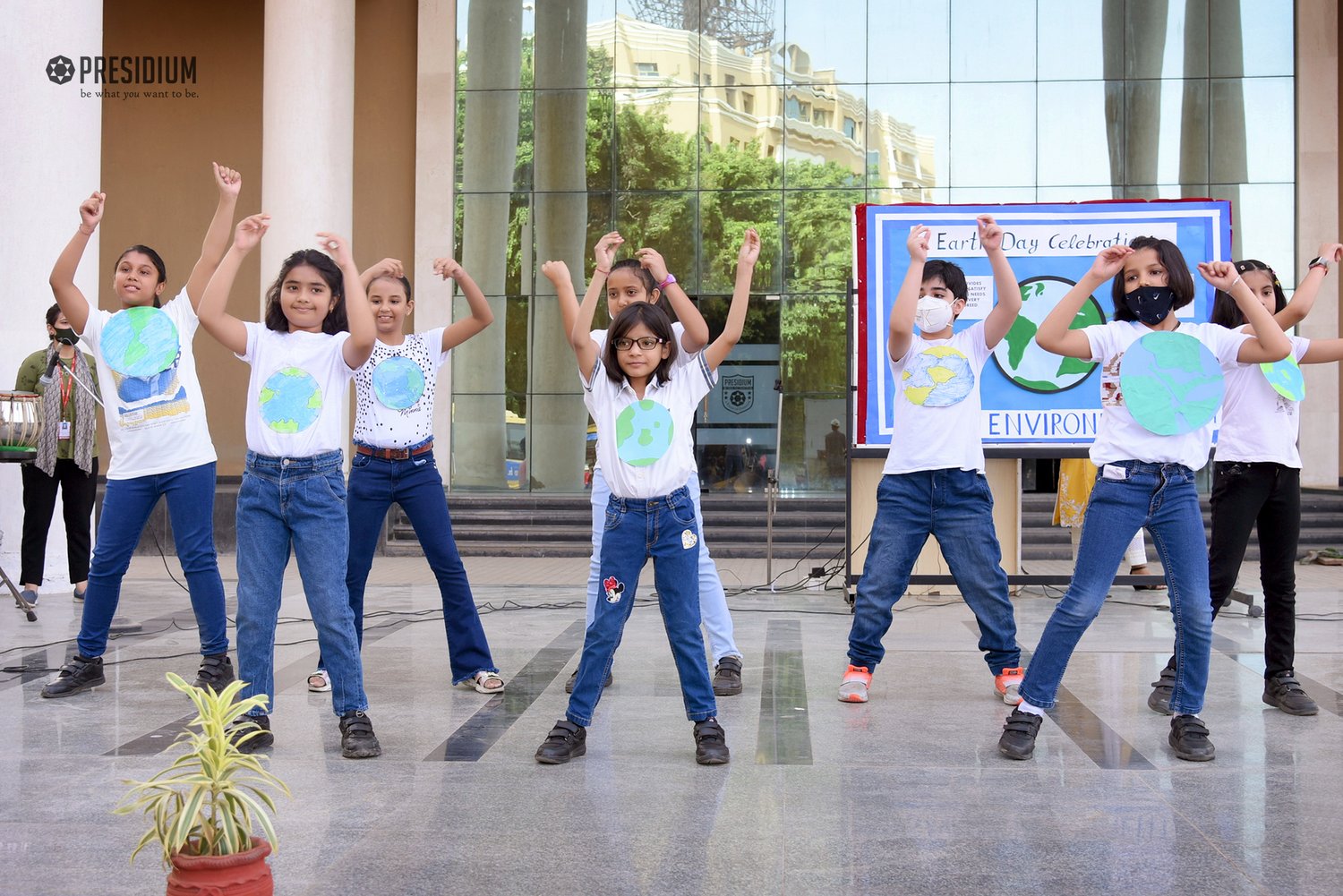 Presidium Gurgaon-57, EARTH DAY: YOUNG ENVIRONMENTALISTS MAKE A DIFFERENCE! 