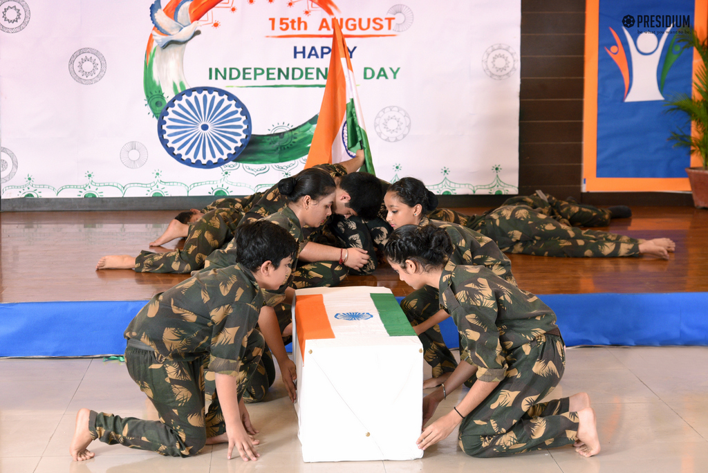 Presidium Gurgaon-57, MRS.SUDHA GUPTA CELEBRATES INDEPENDENCE DAY WITH PRESIDIANS