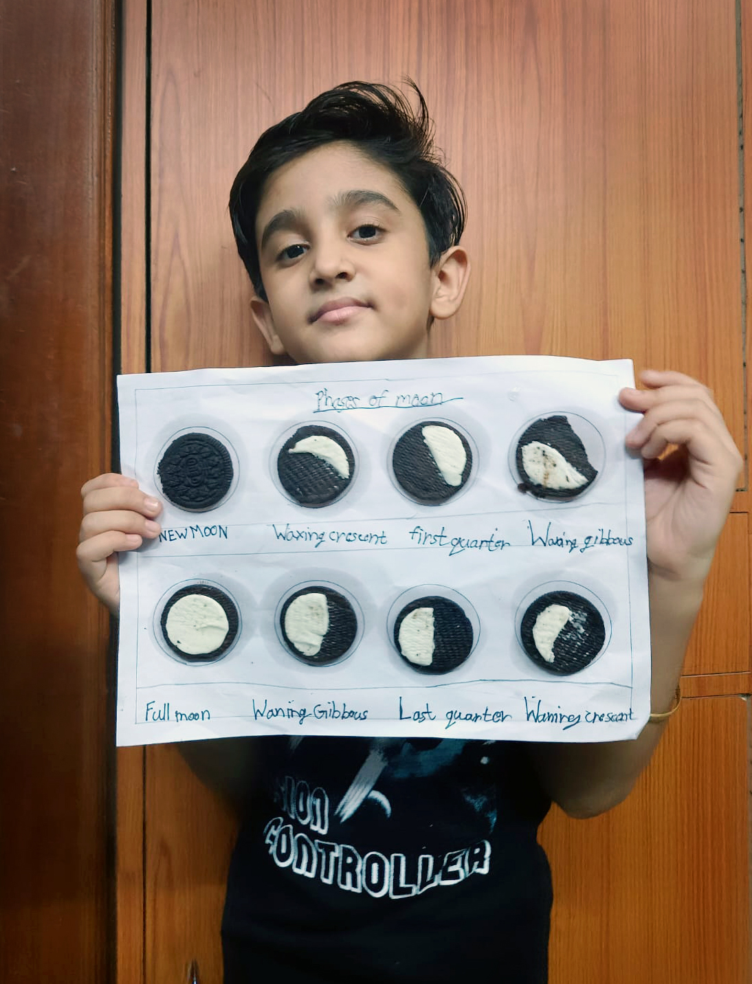 Presidium Dwarka-6, STUDENTS LEARN THE CAUSE OF DIFFERENT PHASES OF MOON