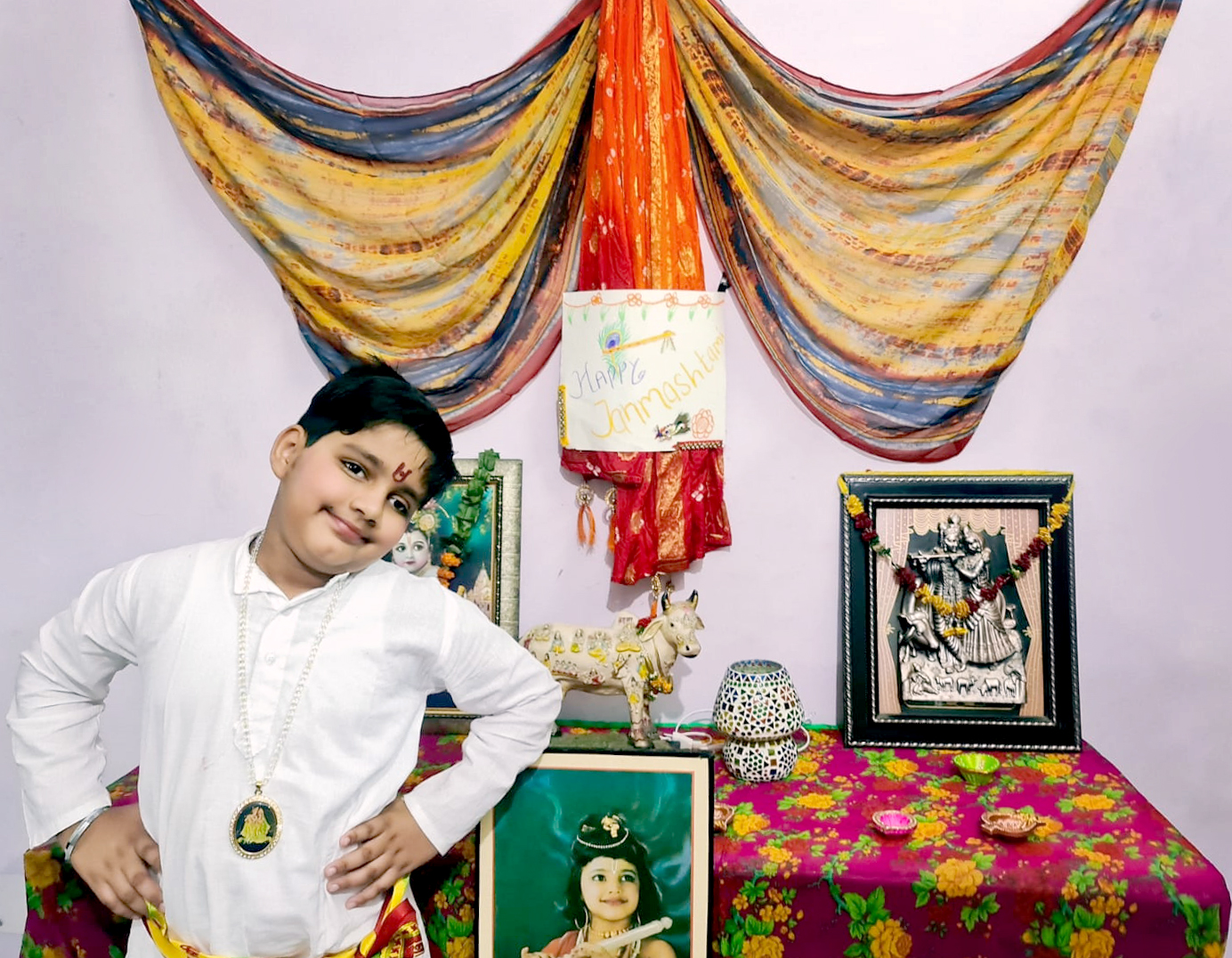 Presidium Pitampura, STUDENTS ELATEDLY CELEBRATE THE PIOUS FESTIVAL OF JANMASHTAMI!