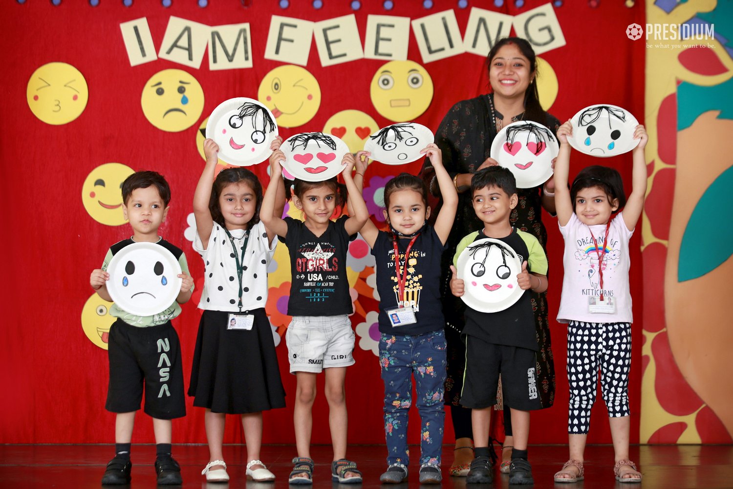 Presidium Rajnagar, STUDENTS PARTICIPATE IN MASK ACTIVITY WITH SHEER ENTHUSIASM