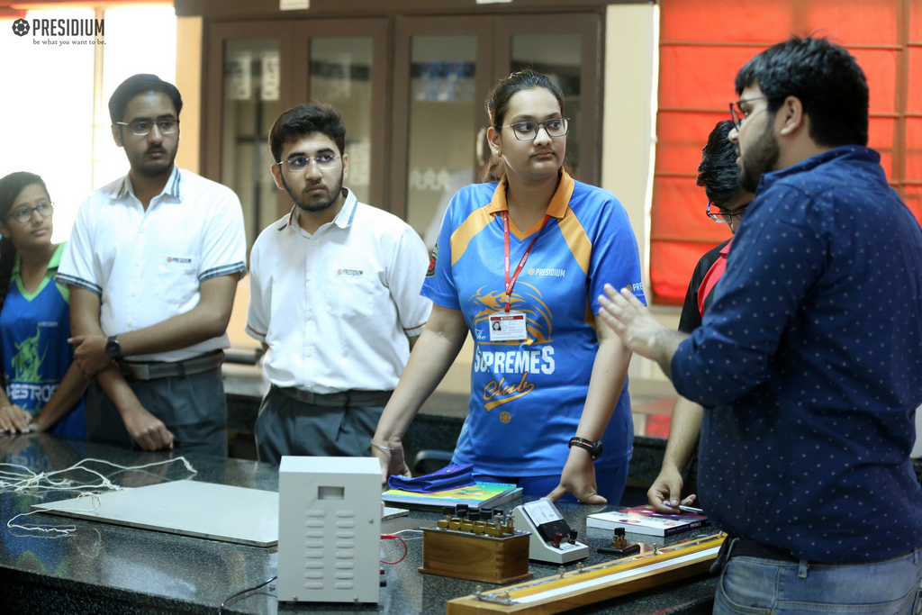 Presidium Gurgaon-57, PRESIDIANS LEARN ABOUT OHM’S LAW WITH A PHYSICS EXPERIMENT!