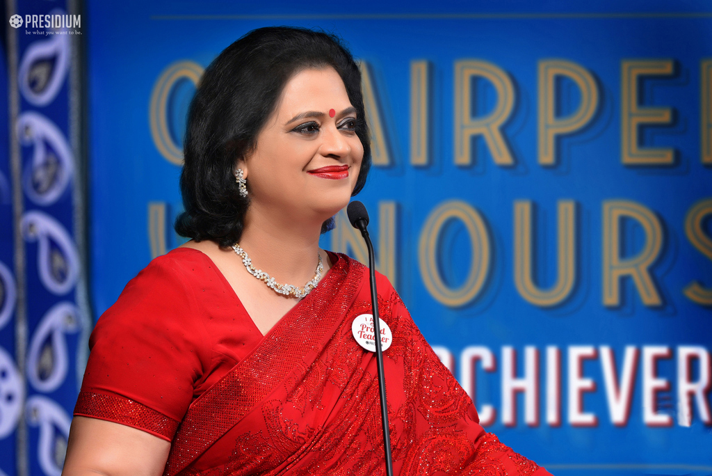 Presidium Punjabi Bagh, RESPECTED SUDHA MA’AM AWARDS LEADERS AT CHAIRPERSON HONOURS