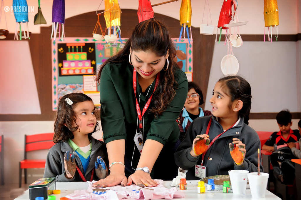 Presidium Rajnagar, HOLI FESTIVITIES BEGIN WITH AN INTERESTING CRAFTS ACTIVITY!