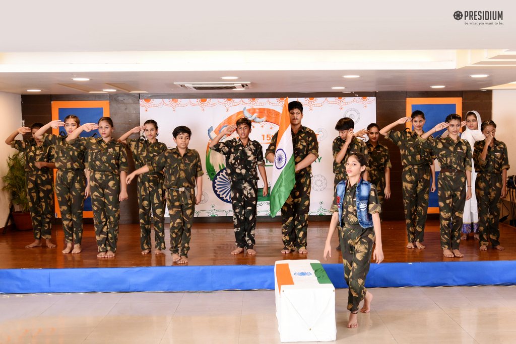 Presidium Gurgaon-57, MRS.SUDHA GUPTA CELEBRATES INDEPENDENCE DAY WITH PRESIDIANS