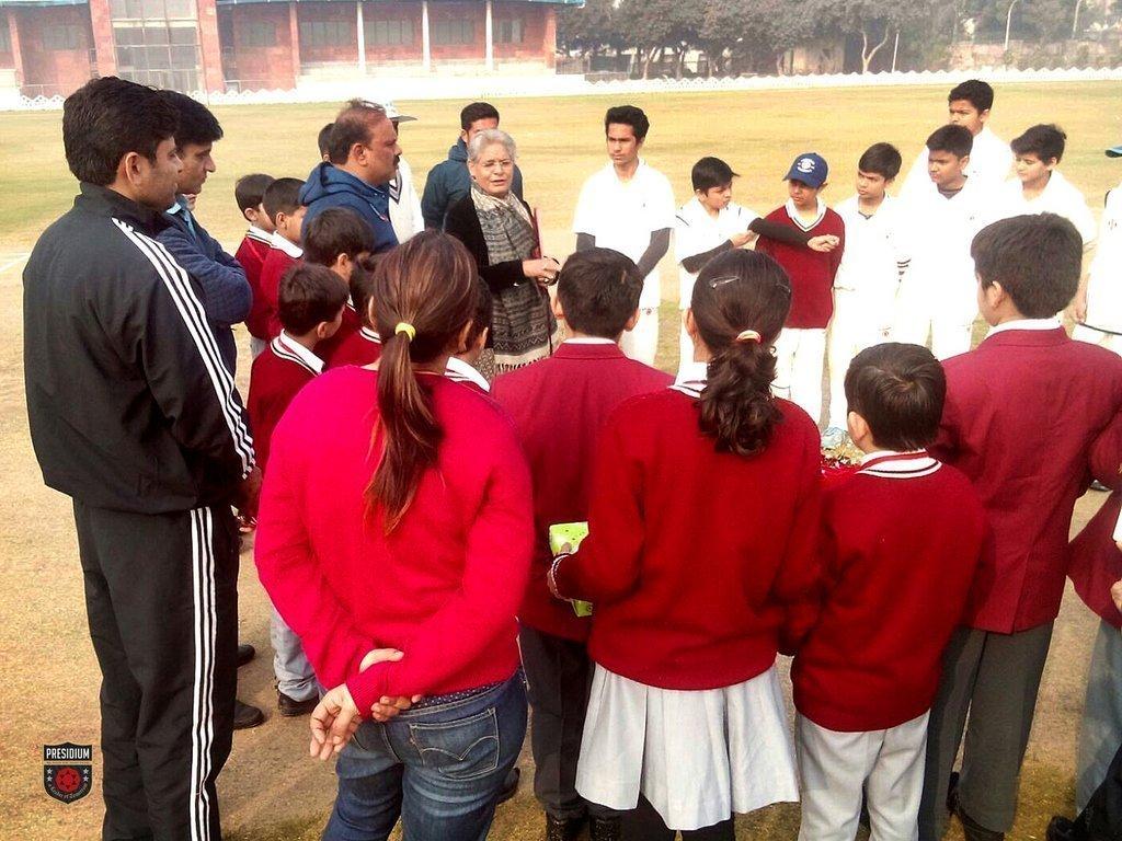 Presidium Indirapuram, PRESIDIUM INDIRAPURAM WINS RUNNERS-UP TROPHY AT THE INTER PRESIDIUM CRICKET TOURNAMENT