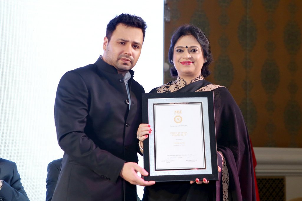 Presidium Rajnagar, CHAIRPERSON OF PRESIDIUM HONOURED WITH PRIDE OF INDIA AWARD