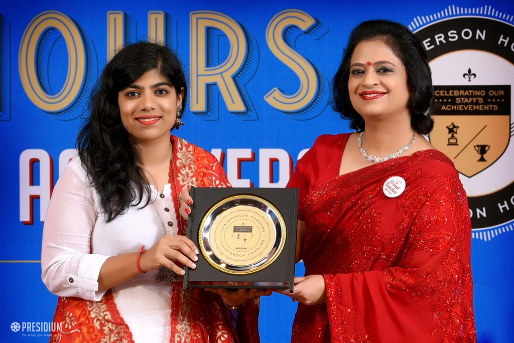 Presidium Gurgaon-57, MRS. SUDHA GUPTA MA’AM  ACKNOWLEDGES TEACHERS  AT CHAIRPERSON HONOURS