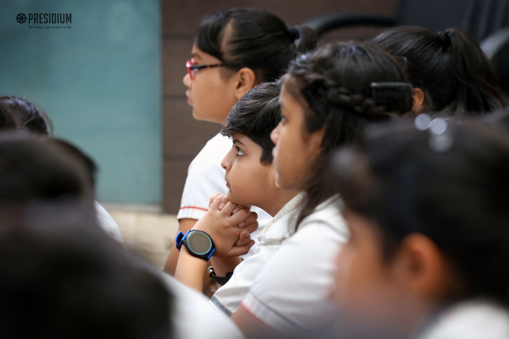 Presidium Indirapuram, WORLD LITERACY DAY: LET’S  PLEDGE TO LEND A ‘READING’ HAND!