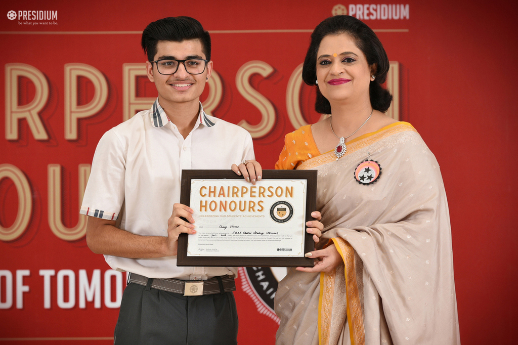 Presidium Indirapuram, SUDHA MA'AM HONOURS THE YOUNG ACHIEVERS OF PRESIDIUM INDIRAPURAM