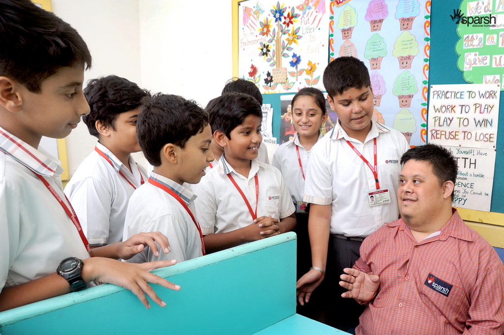 Presidium Indirapuram, YOUNG PHILANTHROPISTS VISIT SPARSH TO SEE THEIR SPECIAL FRIENDS