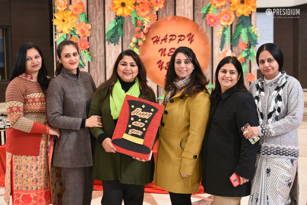 Presidium Indirapuram, BIDDING ADIEU TO 2019 IN A  LIVELY MANNER WITH MRS. GUPTA 