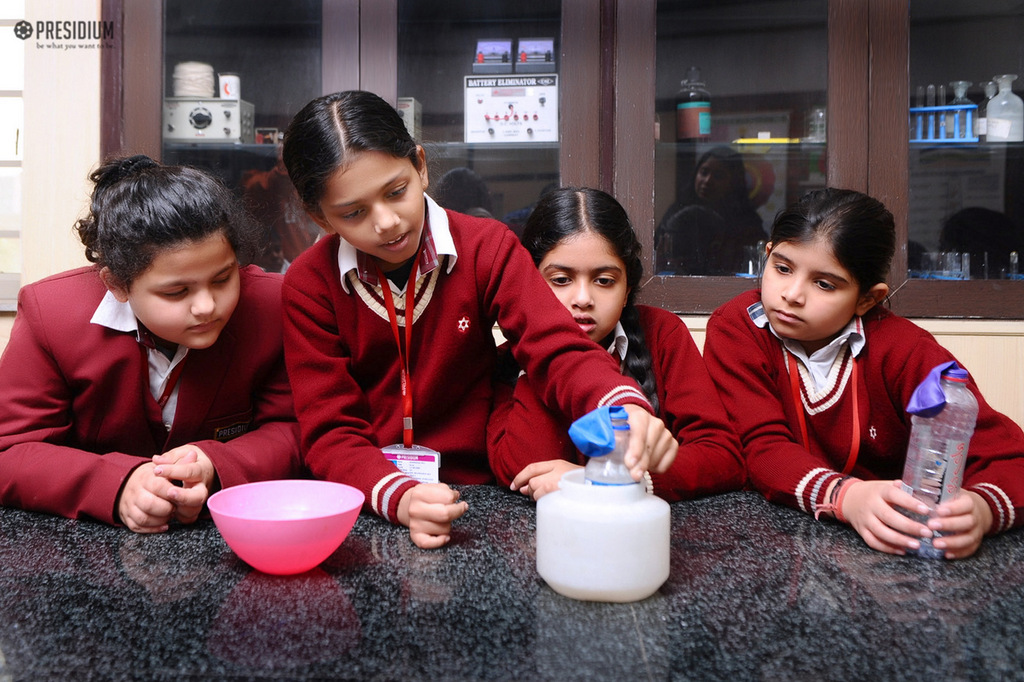 Presidium Gurgaon-57, PRESIDIANS LEARN ABOUT THE PROPERTIES OF AIR WITH AN EXPERIMENT