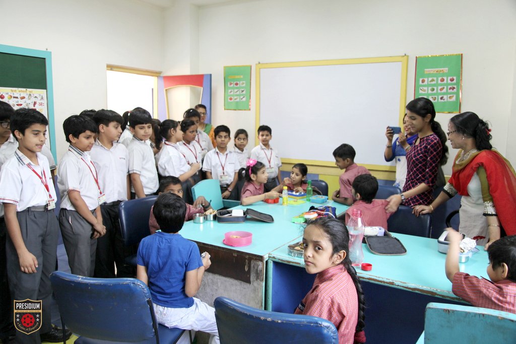 Presidium Indirapuram, PRESIDIANS DISCOVER HUMANITY AT SPARSH SPECIAL SCHOOL