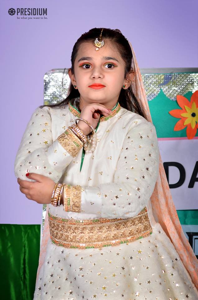 Presidium Vivek Vihar, YOUNG DANCERS DISPLAY THEIR GRACEFUL POSES AND SWIFT MOVES!