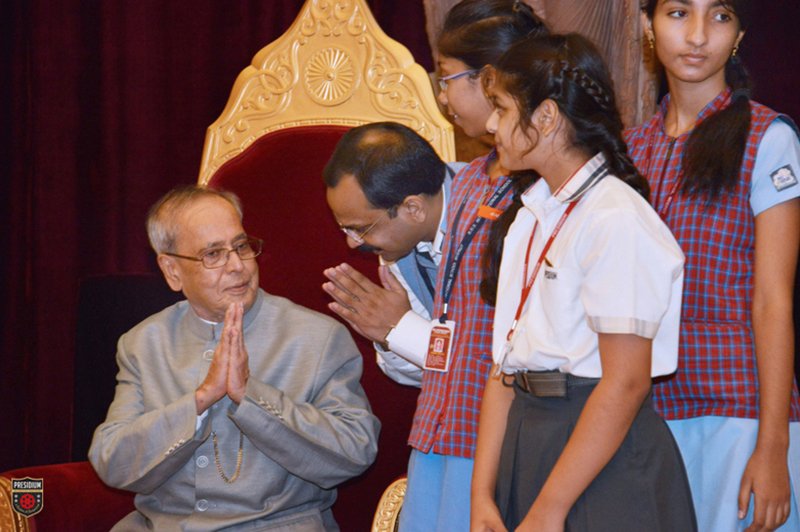 PRESIDIANS CELEBRATE RAKSHABANDHAN WITH DIGNITARIES