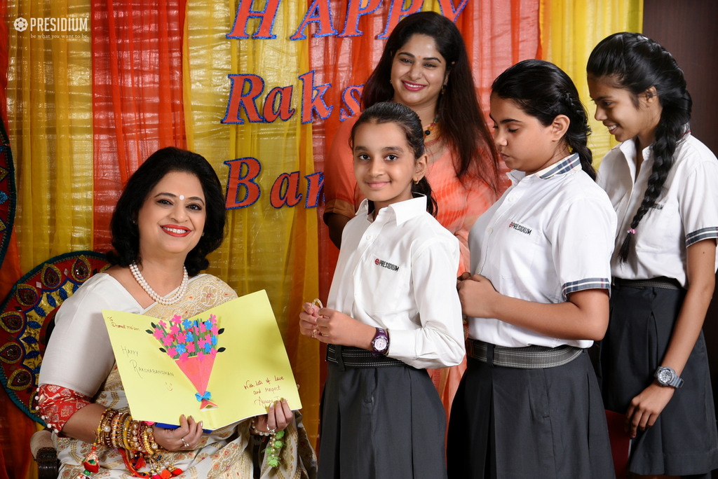 Presidium Indirapuram, STUDENTS PERFORM RAKSHABANDHAN RITUALS WITH MRS.SUDHA GUPTA