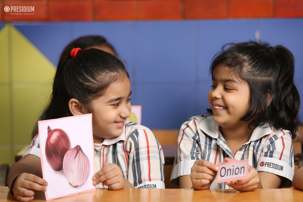 Presidium Dwarka-6, LEARNING ABOUT FRUITS & VEGETABLE WITH ATTRACTIVE FLASH CARDS